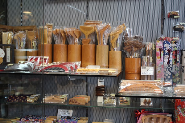心ときめく京都でおしゃれアイテム】十三や本店【四条